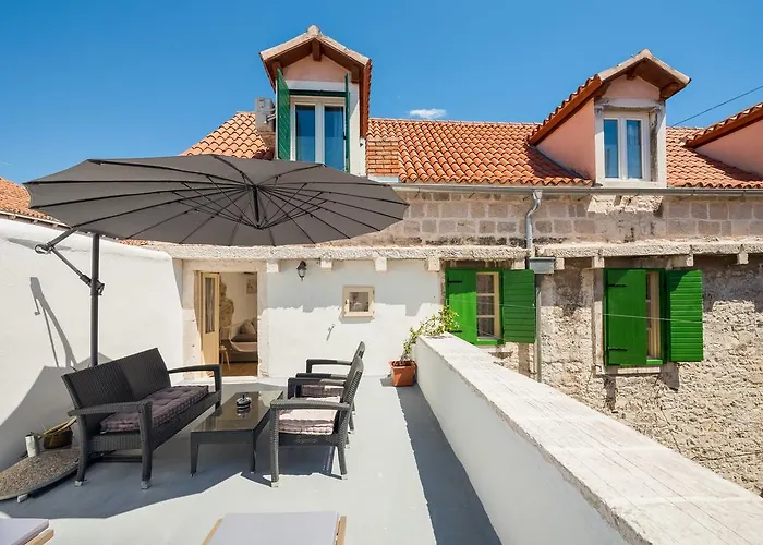 Cindro With Terrace * Split