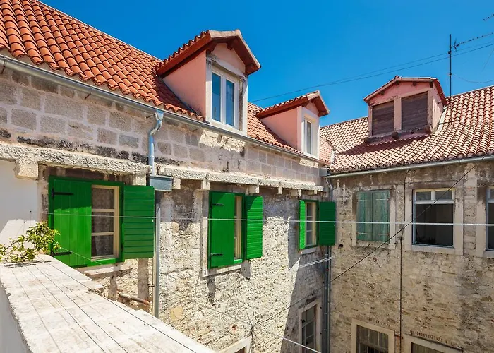 Lägenhet Cindro With Terrace *