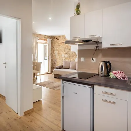 شقة Cindro With Terrace *